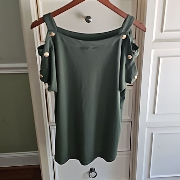 NWT Cable & Gauge Women's Green short sleeve Size M. Dry Oregano. - Picture 7 of 7